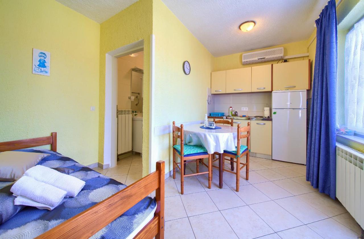 Stella Apartmani Malinska Samoborska 9 מראה חיצוני תמונה